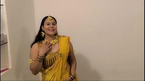 Азиатская красотка трахается с горячим парнем