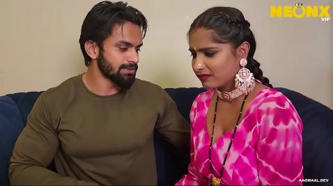 Хардкорный трах шлюхи во все дырки